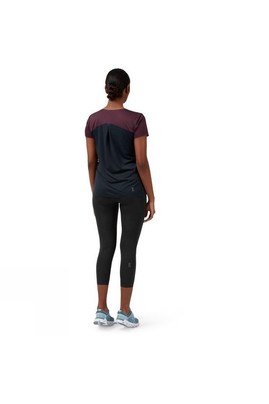 On Womens Performance-T Mulberry/Black