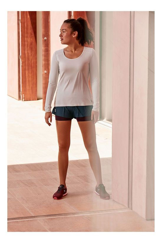 On Womens Running Shorts Navy/Mulberry