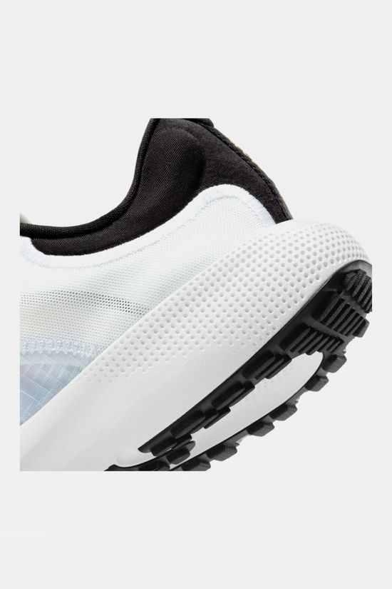 Nike Women's Escape Run Summit White/ Mtlc Gold Coin
