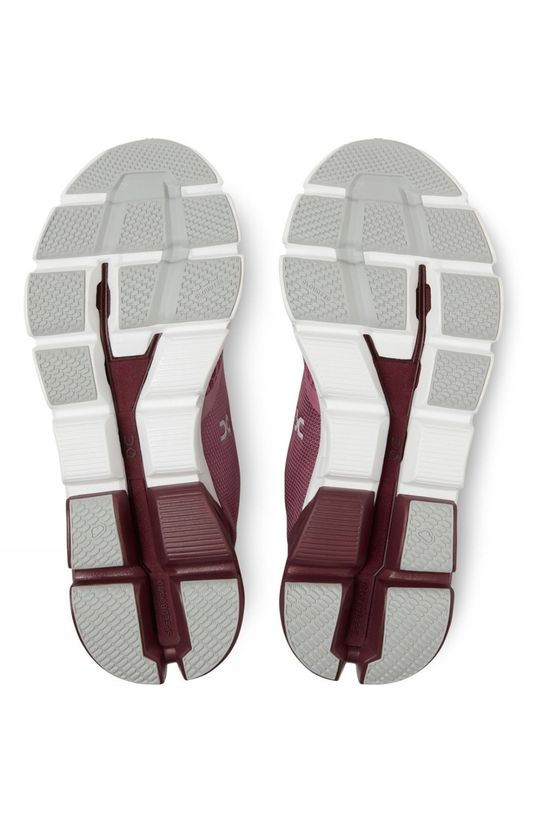 On Women's Cloudflyer Magenta/Mulberry