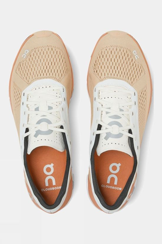 On Women's Cloudboom Savannah | White